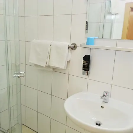Gasthof Weisses Lamm 3*